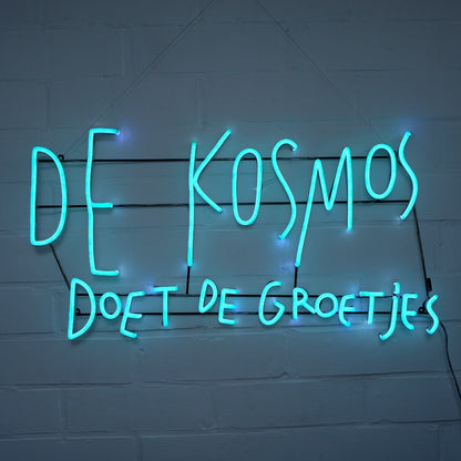 Kosmos Doet de Groetjes by Kelly Hortense